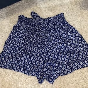 Women’s Hollister. New with tags